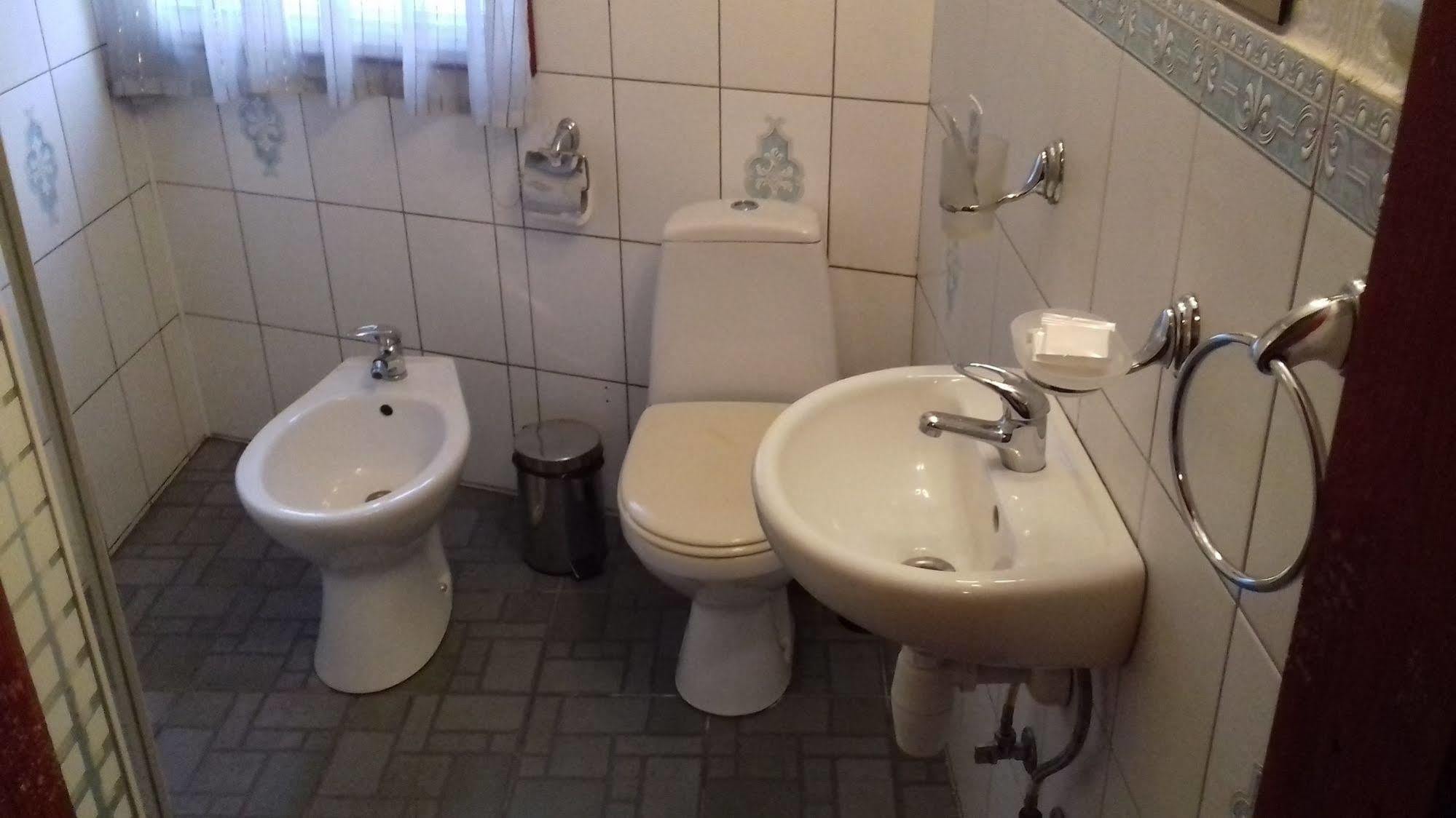 Отель Богдан Хмельницкий Киев Экстерьер фото